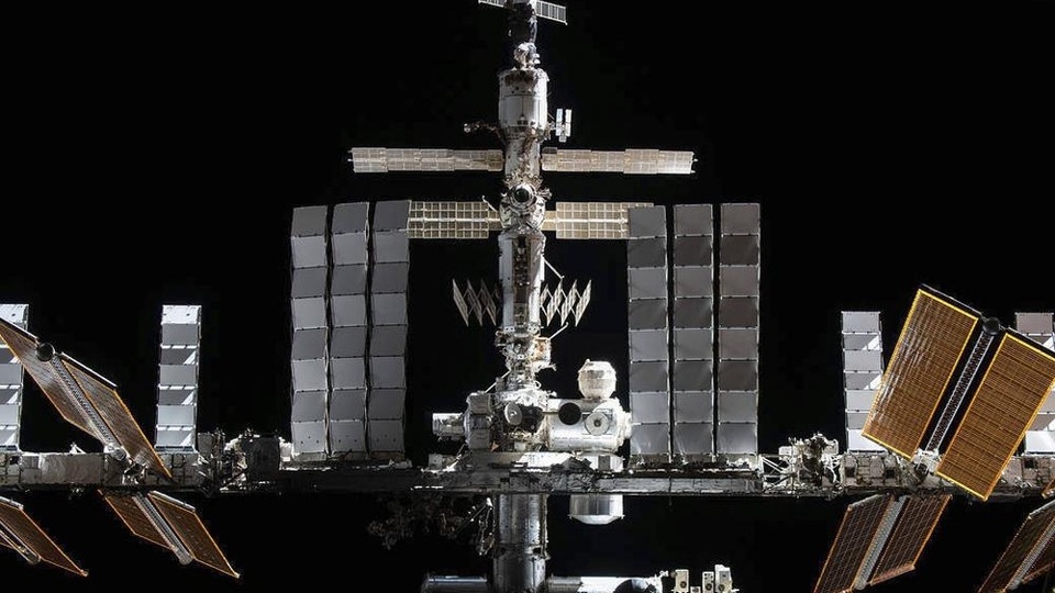Russian space chief: no date yet for space station pullout Space station pullout