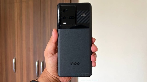 iqoo 9t display size