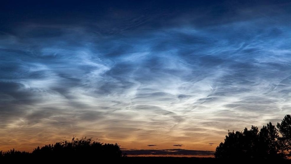 Rocket launches can create night-shining clouds even away from poles.