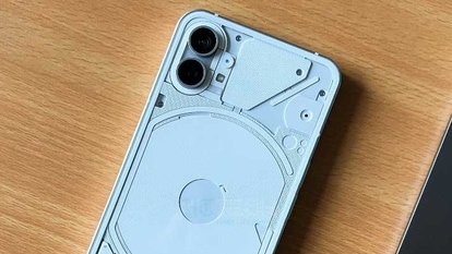 Nothing Phone (1) gets a new update with major camera improvements.