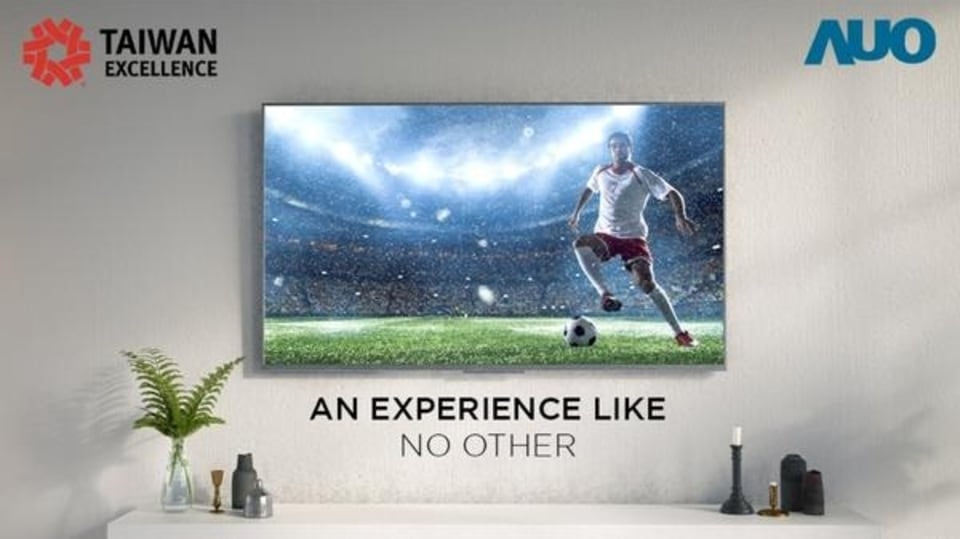 This display comes with 8K (7,680 x 4,320) thus offering 16 times higher ultra-high resolution than that of full HD and quantum dot wide color gamut.