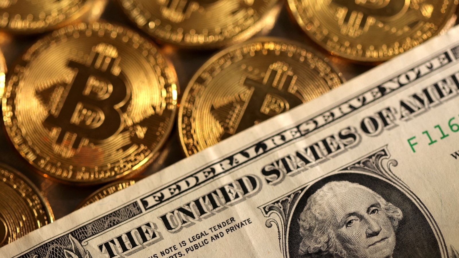 a-hot-jobs-report-could-send-bitcoin-price-to-usd15-000-hedge-fund-says