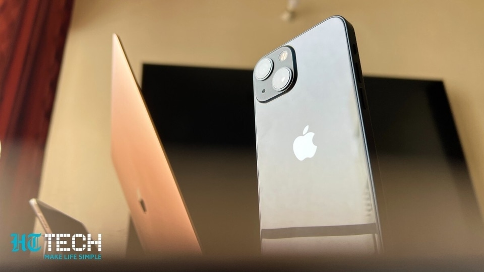 Does the iPhone 14 have USB-C?