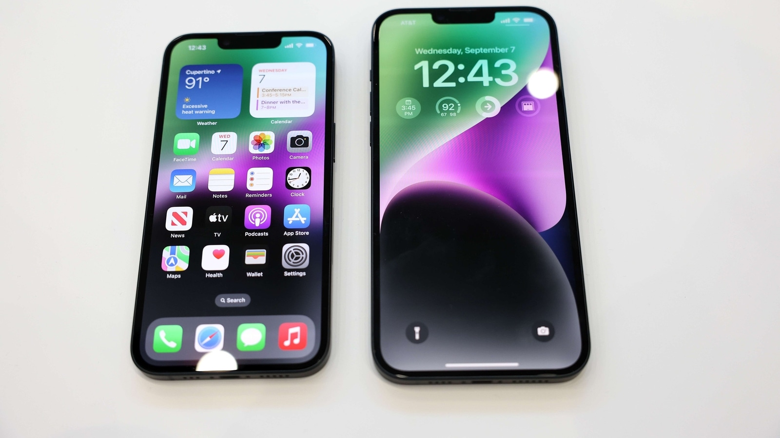 Know how you can preorder iPhone 14 Plus now with a massive discount ahead of October 7 sale. iPhone 14 Plus