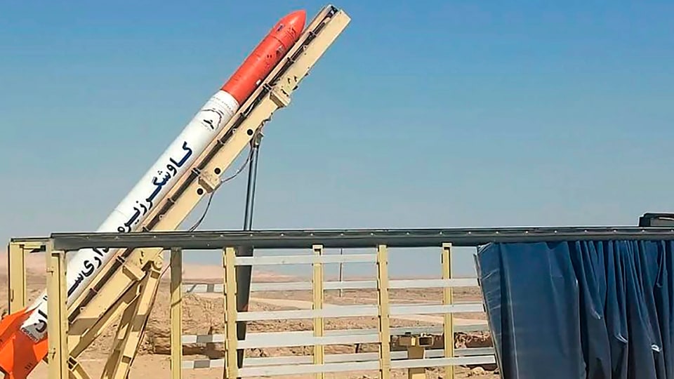 Saman test tug rocket