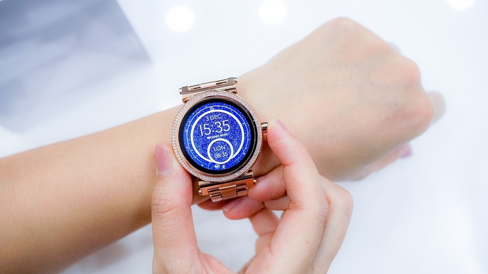 Best female smartwatch store 2018