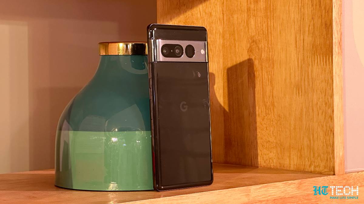 Google Pixel 7  Pixel 7 Pro review: Stellar phones set back by
