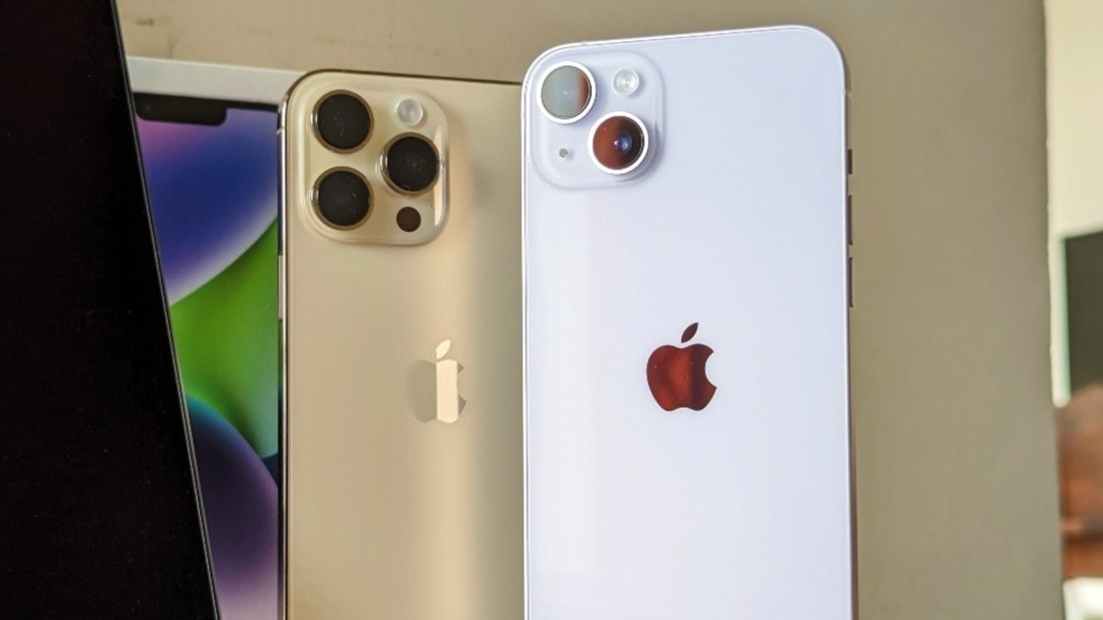 iPhone 14 Plus vs iPhone 13 Pro: Which iPhone should you buy at Rs. 1.1  lakh? | Mobile News