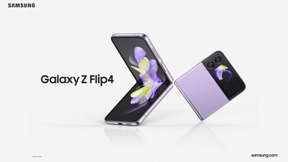 The Galaxy Z Flip4 is priced at <span class='webrupee'>₹</span>89,999, and an instant cashback of <span class='webrupee'>₹</span>5,000. Terms and conditions apply. The Galaxy Z Flip4 is priced at <span class='webrupee'>₹</span>89,999, and an instant cashback of <span class='webrupee'>₹</span>5,000. Terms and conditions apply.