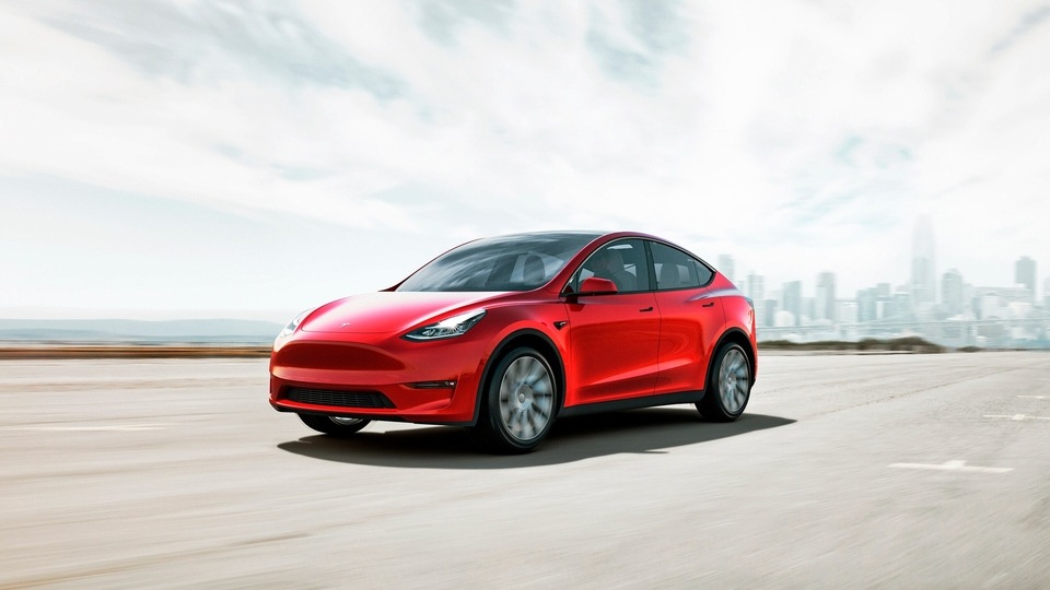 BloombergNEF estimates that Tesla sold around 200,000 Model Ys in the third quarter of this year. Tesla Model Y