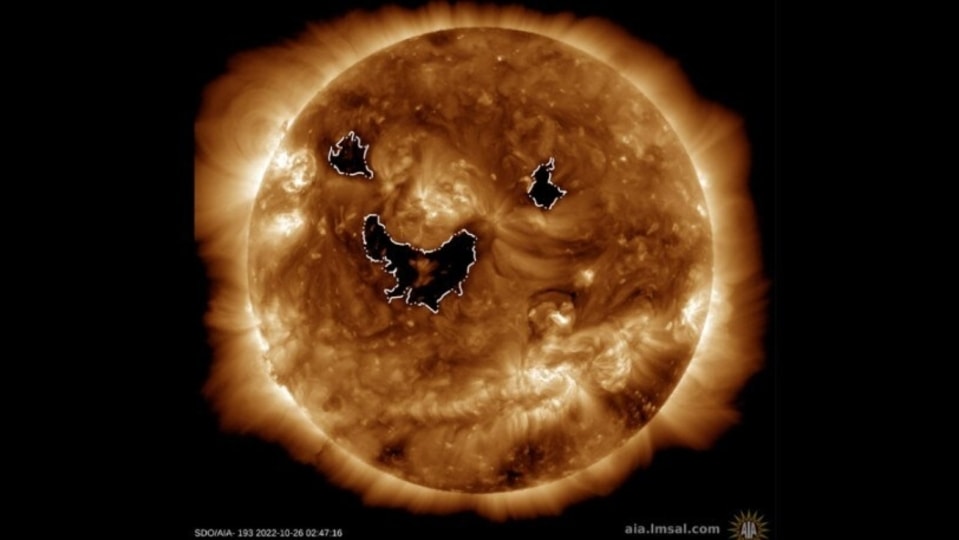 Scary! Strong New Year Solar Storm to strike Earth SOON as Sun says