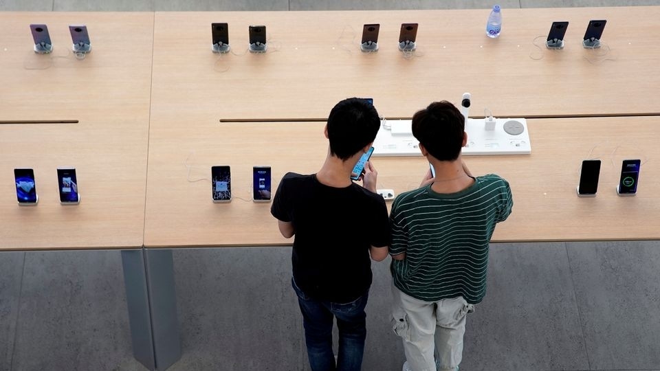Smartphone shipments in China fell 11%. 