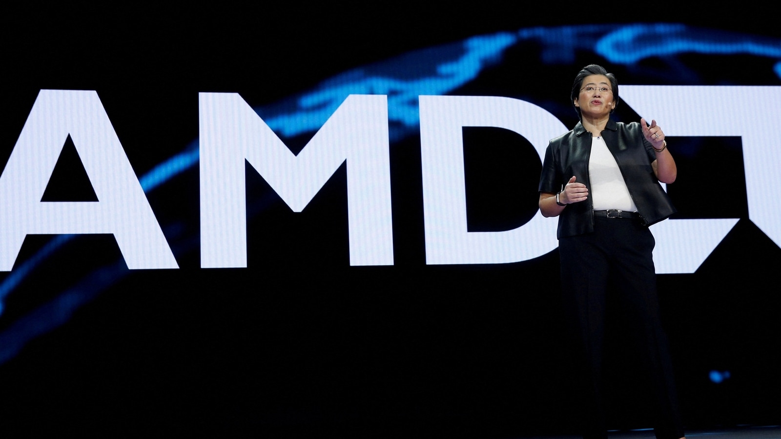 AMD Beats Profit Estimates as It Pushes Deeper Into Servers | Tech News ...