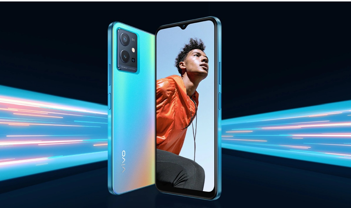 Vivo T1 5G: వివో టీ1 5జీ స్మార్ట్ ఫోన్‍పై ఫ్లిప్‍కార్ట్ లో ప్రస్తుతం మంచి డీల్ ఉంది. లిస్టింగ్ ధరపై 20శాతం తగ్గింపుతో బేస్ వేరియంట్ ప్రస్తుతం రూ.15,990కు లభిస్తోంది. ఎక్స్చేంజ్, బ్యాంక్ కార్డ్ ఆఫర్లను కూడా వినియోగించుకోవచ్చు.