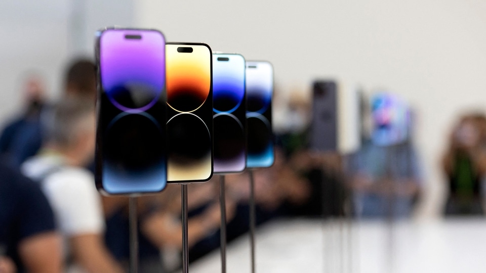 The output of iPhone 14 Pro models will drop by 6 millions, warns Morgan Stanley. iPhone 14