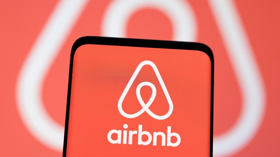 How to Book an Airbnb - NerdWallet