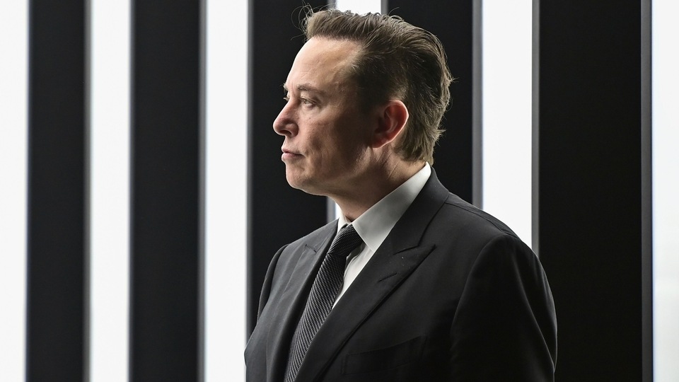 Reuters identified several problems with Neuralink's animal trials, including four experiments involving 86 pigs and two monkeys that were marred by human errors. Elon Musk Neuralink