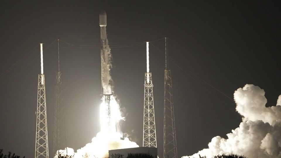 The launch of Tokyo-based ispace Inc.’s Hakuto-R lander from Cape Canaveral Space Force Station in Florida followed two postponements. SpaceX