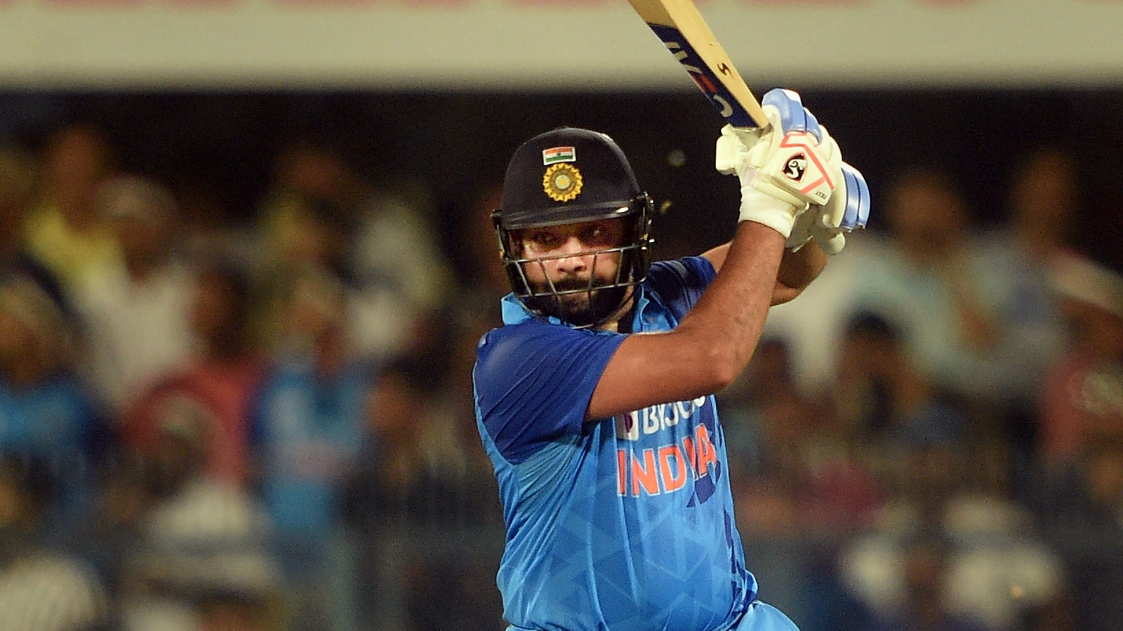 Watch 2nd T20 match India vs Sri Lanka live stream online. India vs Sri Lanka