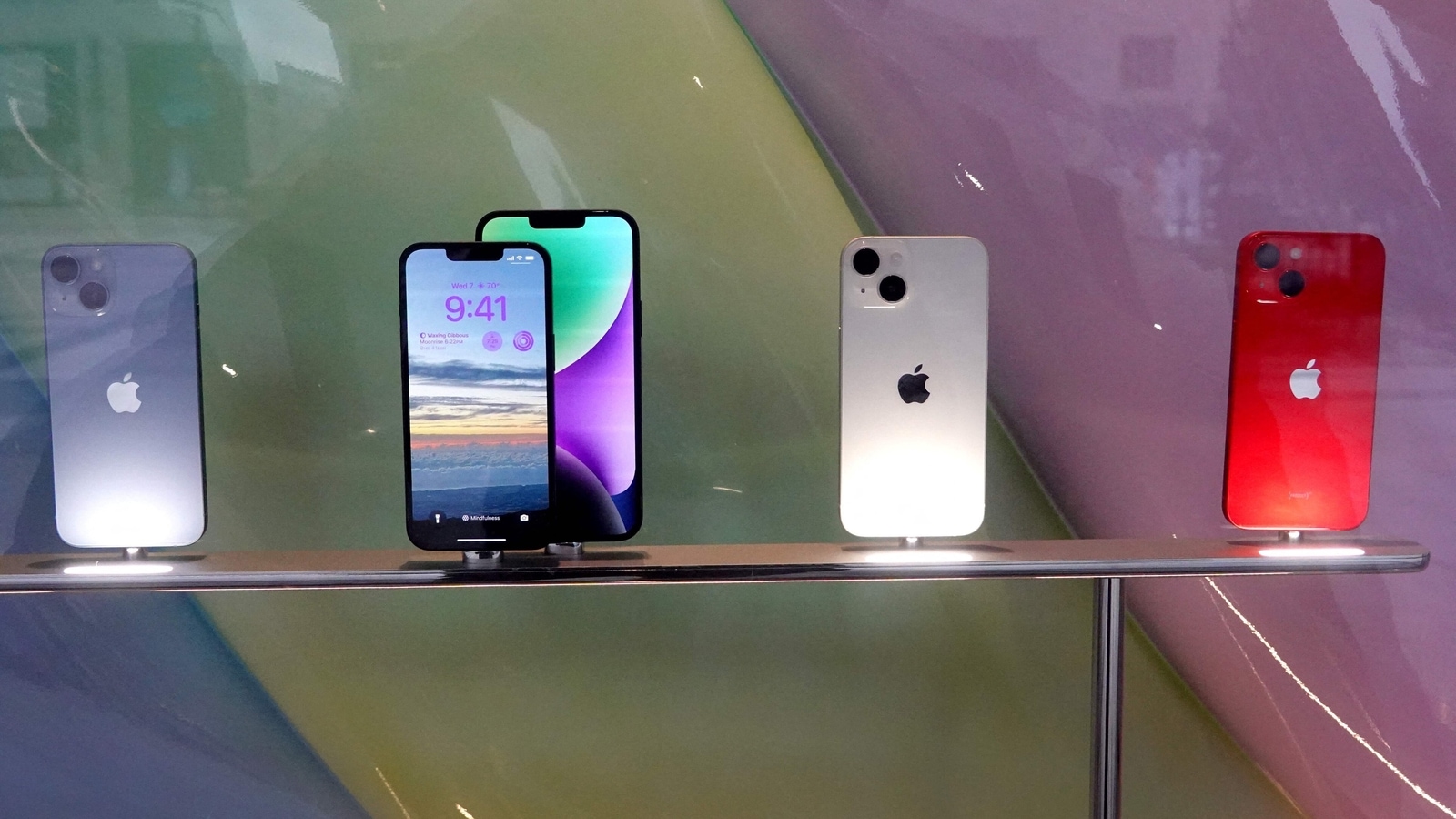 Foxconn Technology Group and Wistron Corp. have each shipped more than $1 billion of Apple’s marquee devices abroad in the first nine months of the fiscal year ending March 2023. iPhone 14