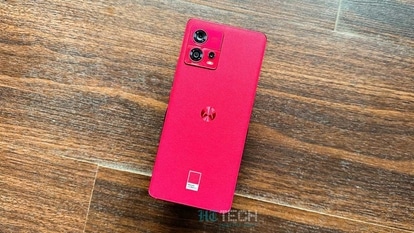 Motorola Edge 30 Fusion Viva Magenta