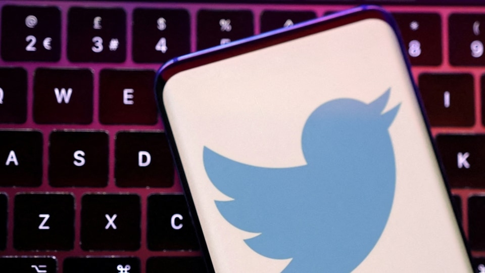 Twitter prices Blue for Android at $11 per month; launches annual web plan | Tech News