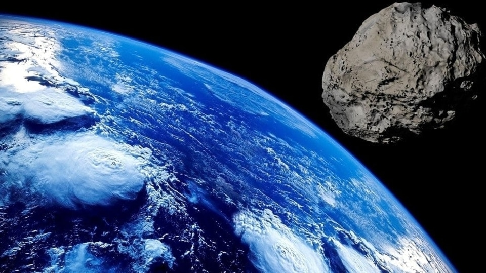 This asteroid will come EXTREMELY close to the Earth on Friday; Know