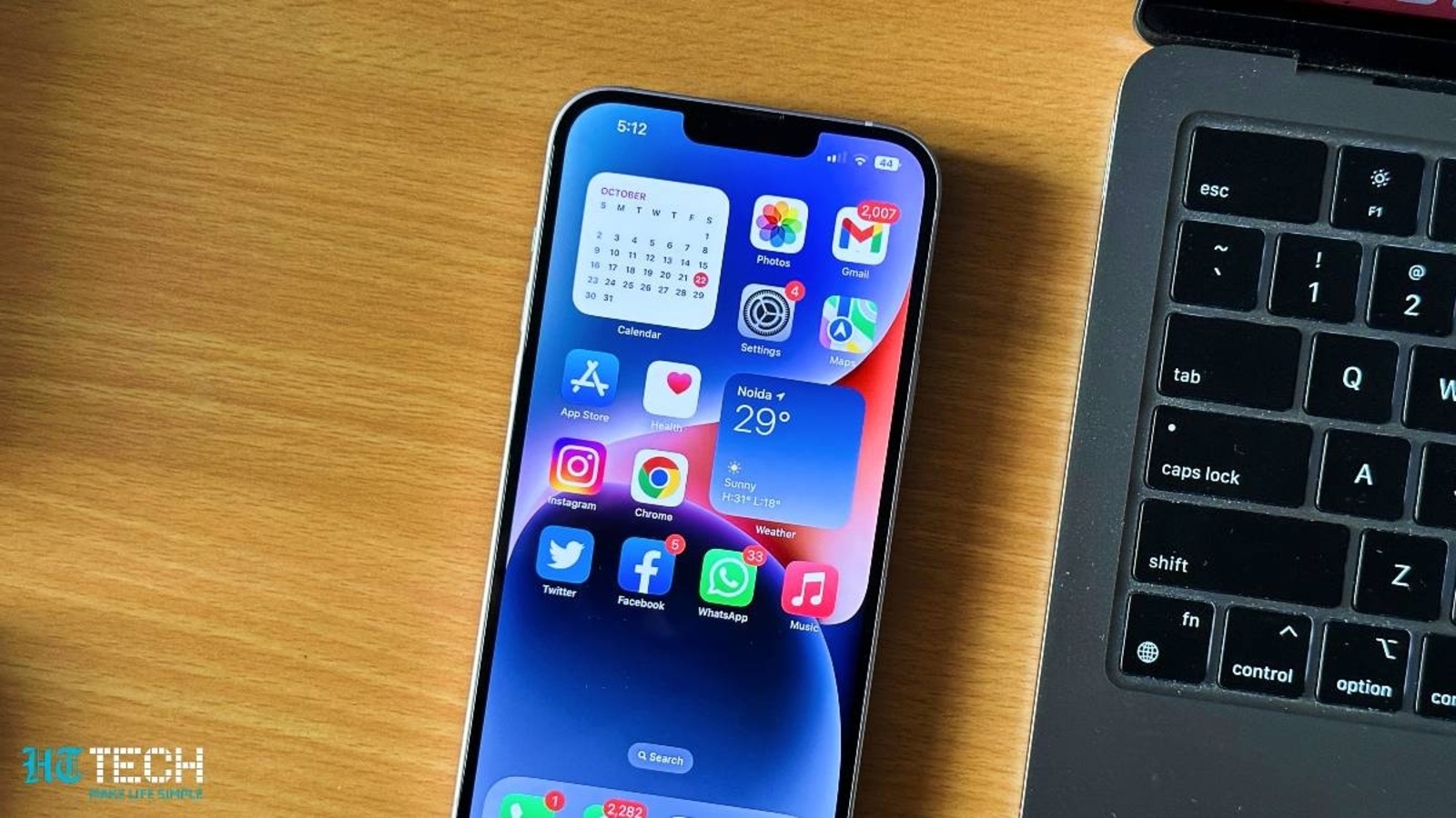 Get the iPhone 14 Plus with a huge discount on Flipkart this way. Apple iPhone 14 Plus