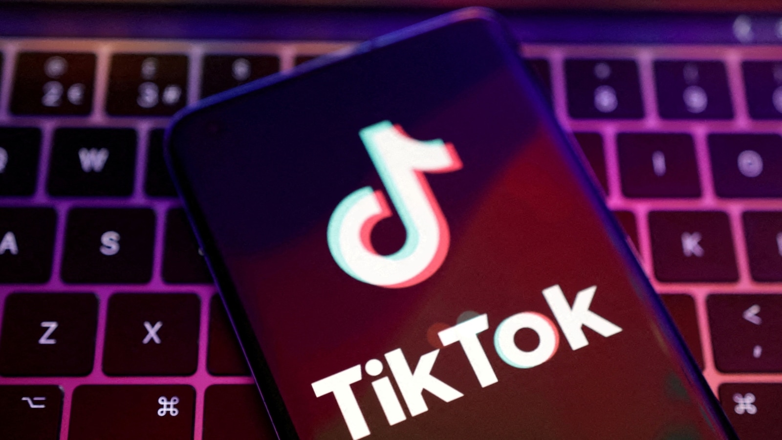 Blaming TikTok for Harming Students Is Easy. Proving It Isn?t