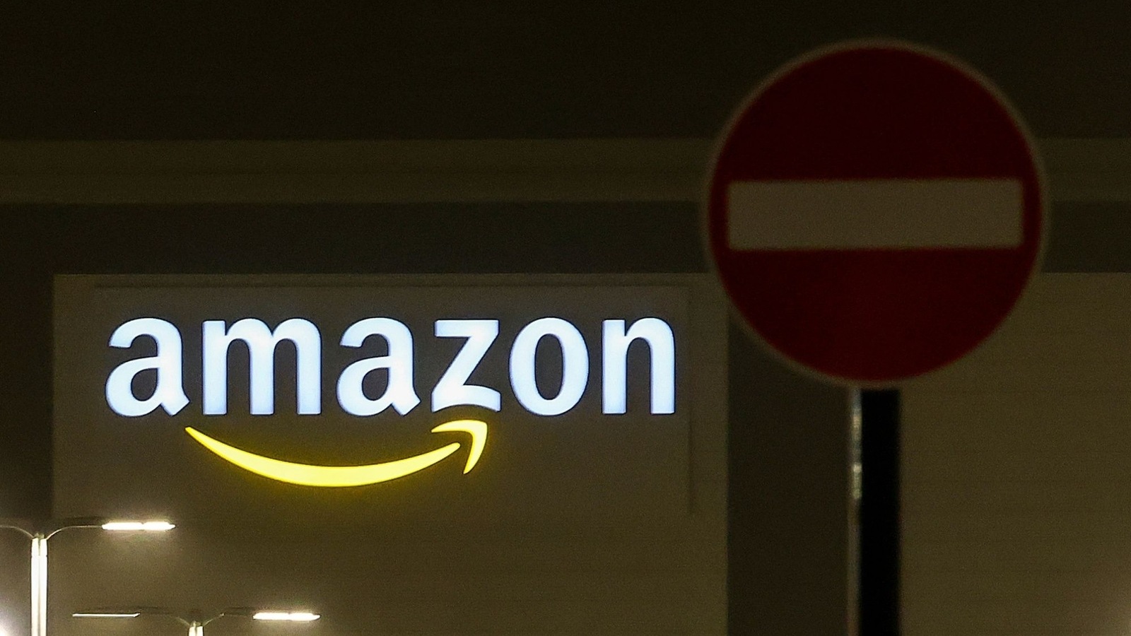Amazon?s Dreaded `Day Two? Is Too Close for Comfort