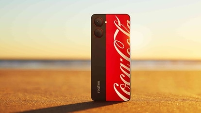 Realme 10 Pro Coca Cola edition