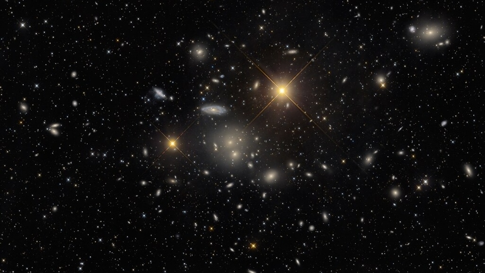 Hydra Galaxy Cluster