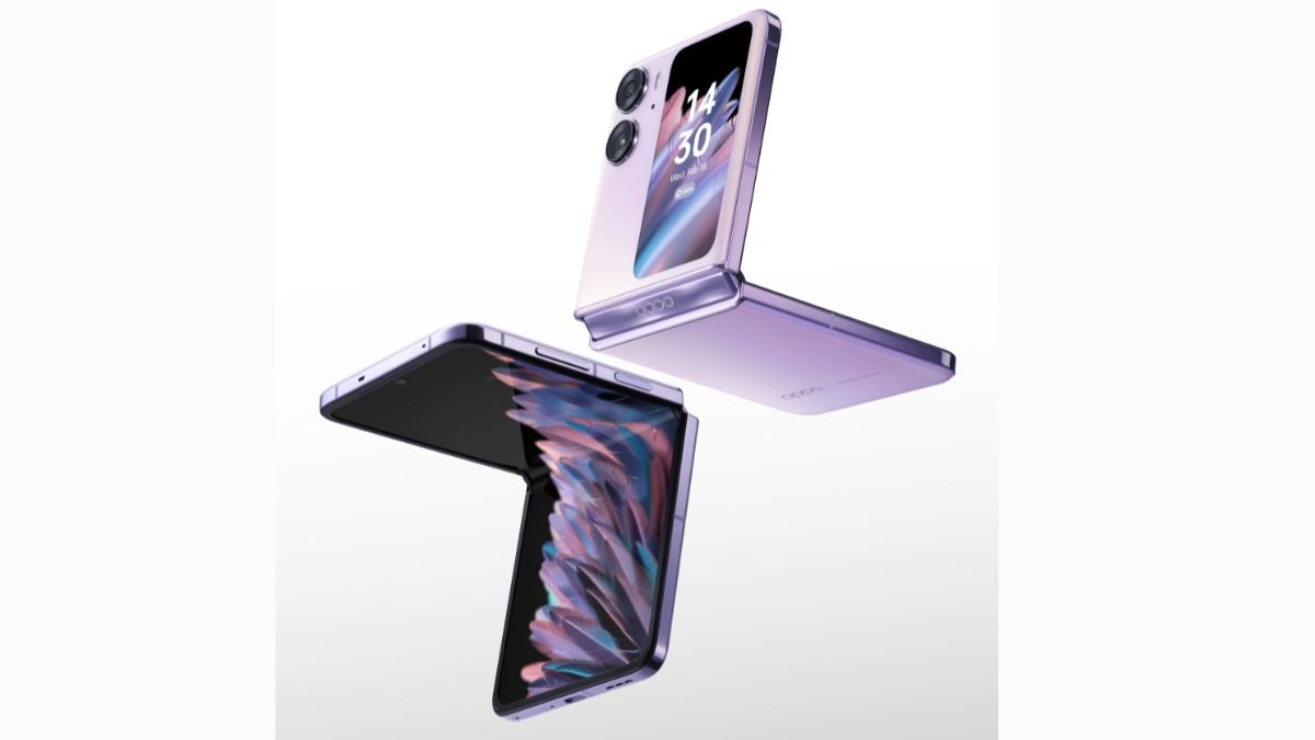 Samsung foldable laptop looks like an oversized Galaxy Z Fold 4 - SamMobile