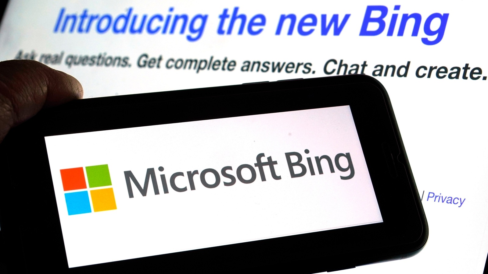 Know how Microsoft Bing’s ChatGPT based AI chatbot has been causing concerns among experts with its unnerving responses. Microsoft Bing chatbot