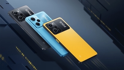 Another all-rounder smartphone is POCO X5 Pro 5G, the latest addition in the POCO segment that comes packed with a Snapdragon 778G processor and a 108 MP AI Triple camera with a 16MP selfie camera. POCO X5 Pro 5G is available in these storage variants: 6GB + 128GB is priced at Rs. 22,999 and 8GB+256GB is priced at Rs. 24,999 on Flipkart. POCO X5 Pro 5G