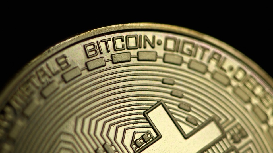 Bitcoin believers revel in told-you-so moment, big rally as banks crumble Bitcoin