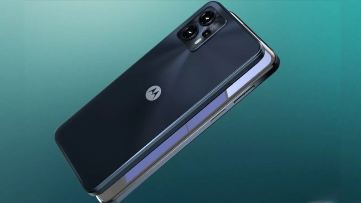 The Moto G13 features a 6.5-inch IPS LCD display with a refresh rate of 90Hz and 576Hz touch sampling rate. Moto G13