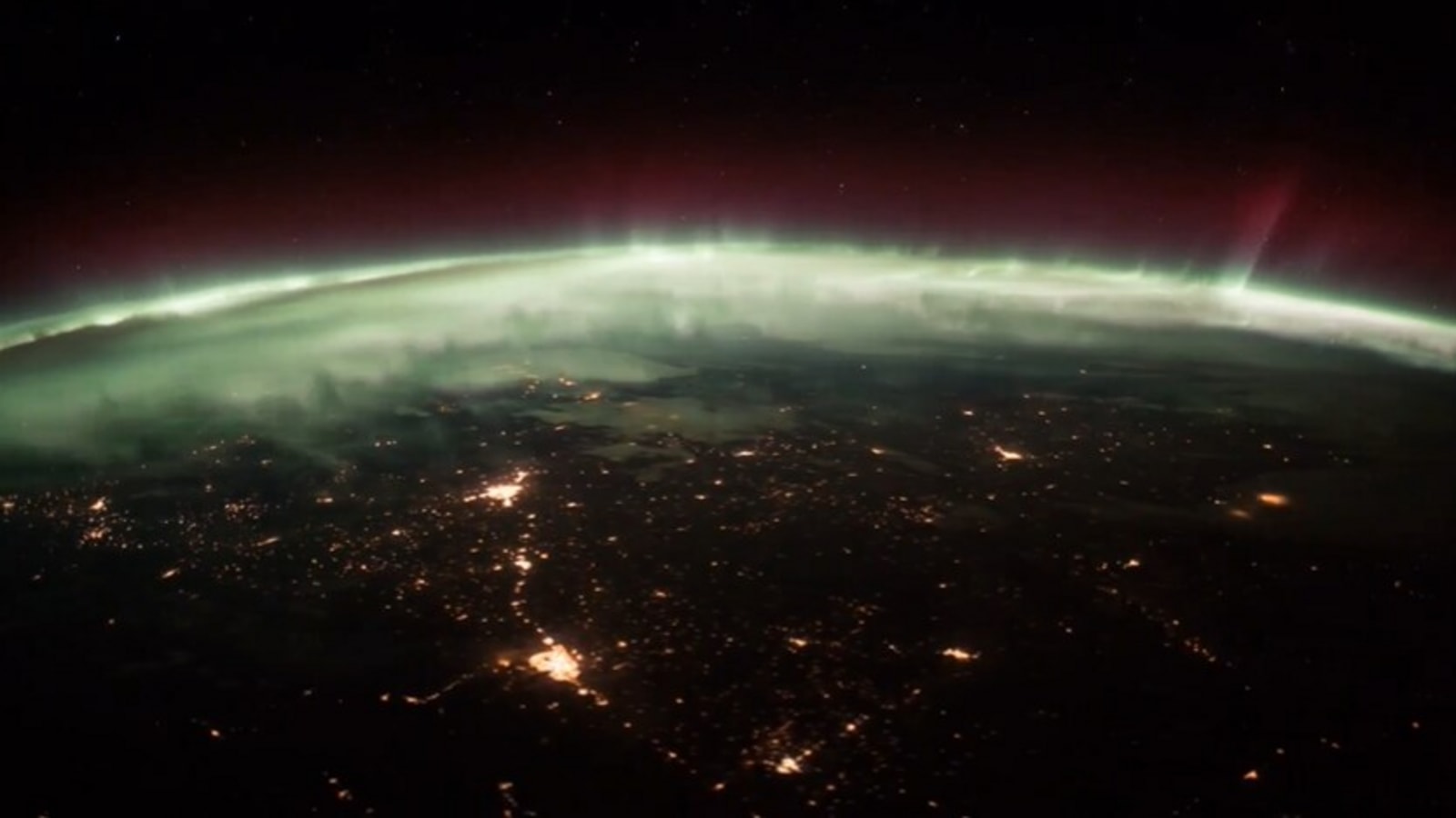 tańcząca zorza polarna z Międzynarodowej Stacji Kosmicznej;  Zobacz klip NASA