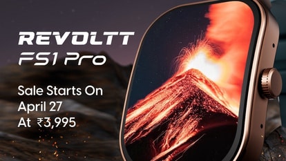 Fastrack Revoltt FS1 Pro features the World’s First 1.96” Super AMOLED Arched Display