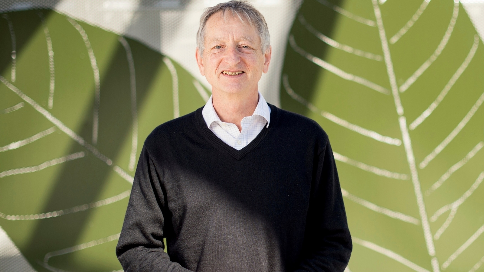 AI Pioneer Geoffrey Hinton Says Its Threat To World May Be 'more Urgent ...