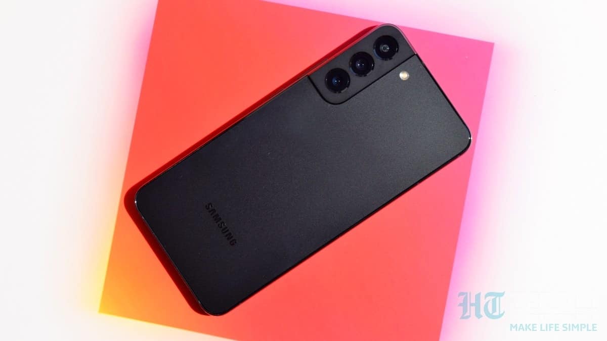 Samsung Galaxy S22 Plus price finds a new low on Flipkart. Samsung Galaxy S22 Plus