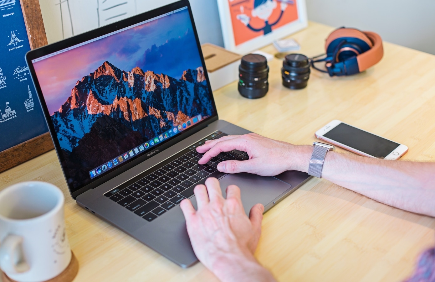 The plan proposes a cashback of 5% to companies on factory gate prices of finished products. Macbook