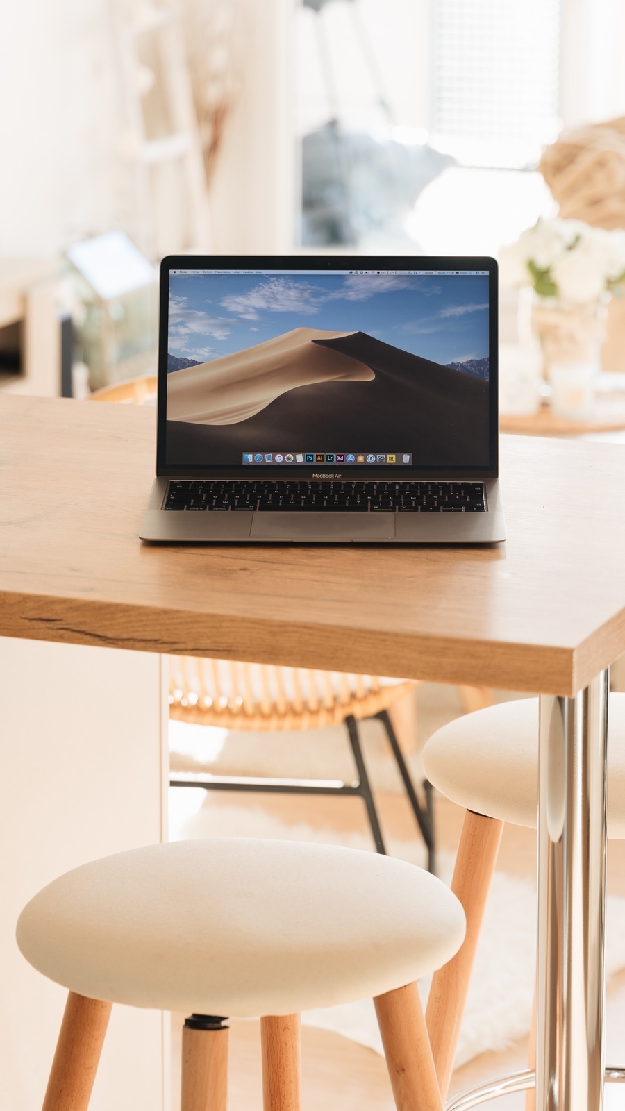 Ascrono - 🚀 Calling all MacBook Air 15 M2 (2023) owners