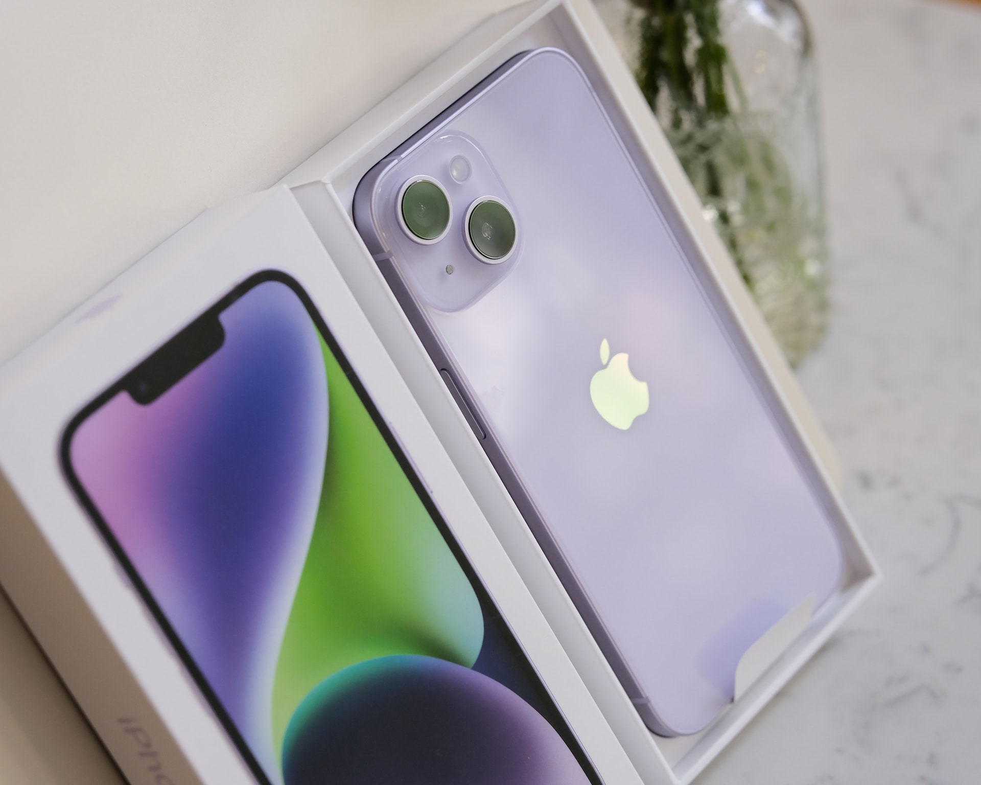 The smartphone comes with iOS16 to enhance your iPhone 14 performance. The iPhone 14 comes with an advanced camera system for better photos in any light. iPhone 14