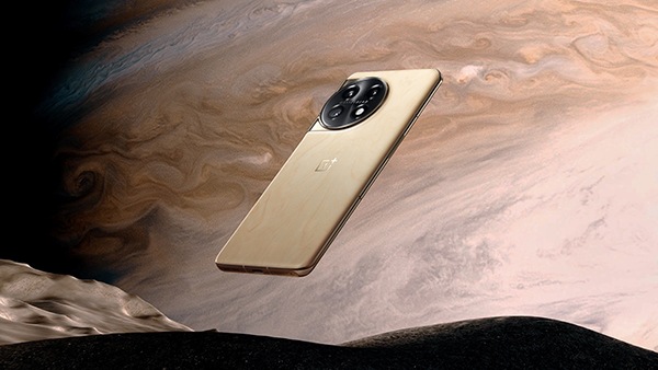 OnePlus 12: The smartphone will debut globally on January 23, 2024. It is expected to feature the new Snapdragon 8 Gen 3 chipset and it may offer 4500nits of peak brightness which is greater than many of the premium smartphones available in the market as of now. The OnePlus 12 is the new generation smartphone of the OnePlus 11 series. OnePlus 11 5G