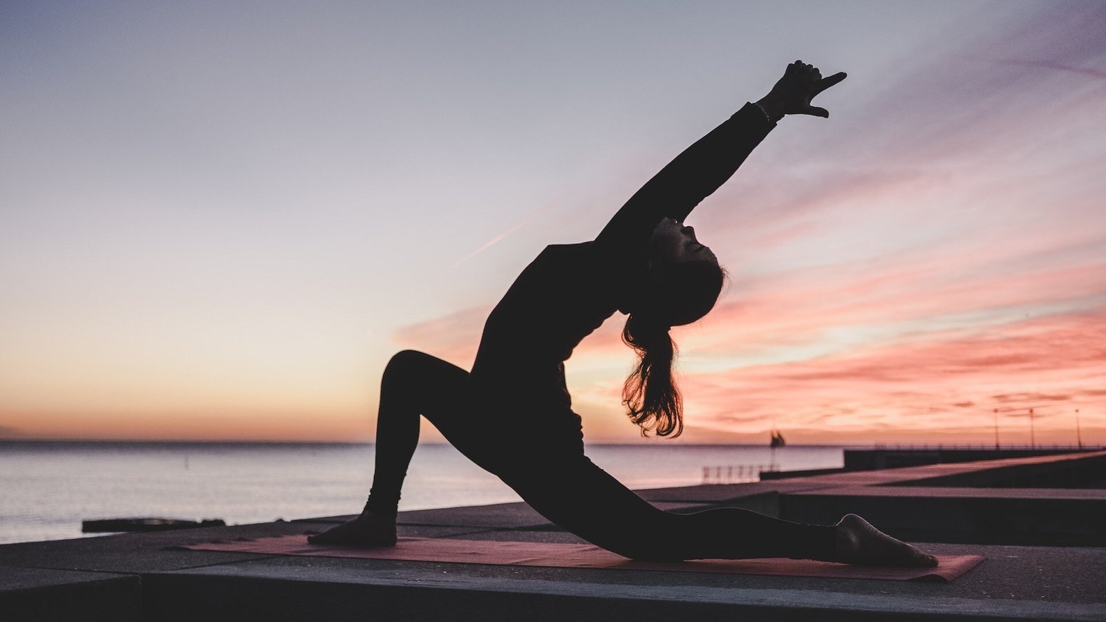 On International Yoga Day, try these 5 Yoga apps to maintain a healthy lifestyle