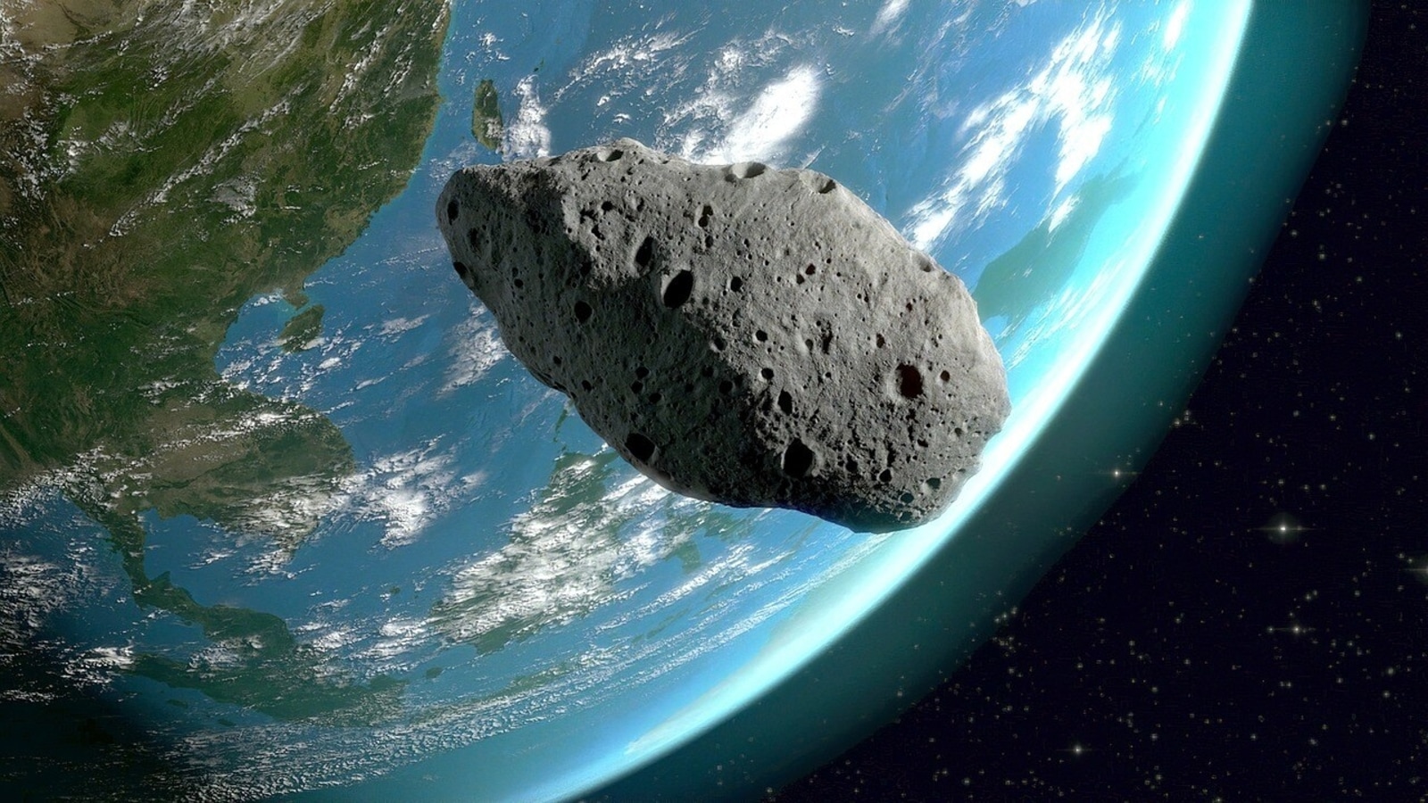 НАСА отслеживает астероид 2023 MR1, когда он летит к Земле!  Он раскрывает детали близкого сближения