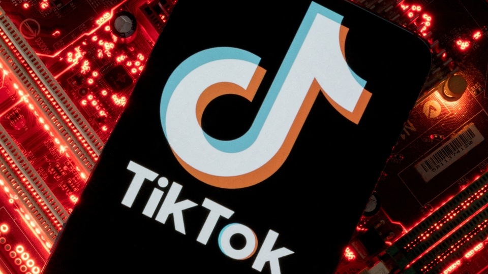 TikTok Shop Is Turning the Platform Into Real E-Commerce Threat - Bloomberg