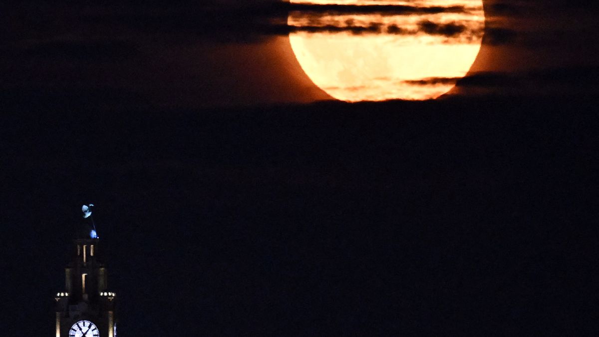 When the moon is in its full moon phase in its orbit around Earth, it's referred to as a supermoon. The term When the moon is in its full moon phase in its orbit around Earth, it's referred to as a supermoon. The term