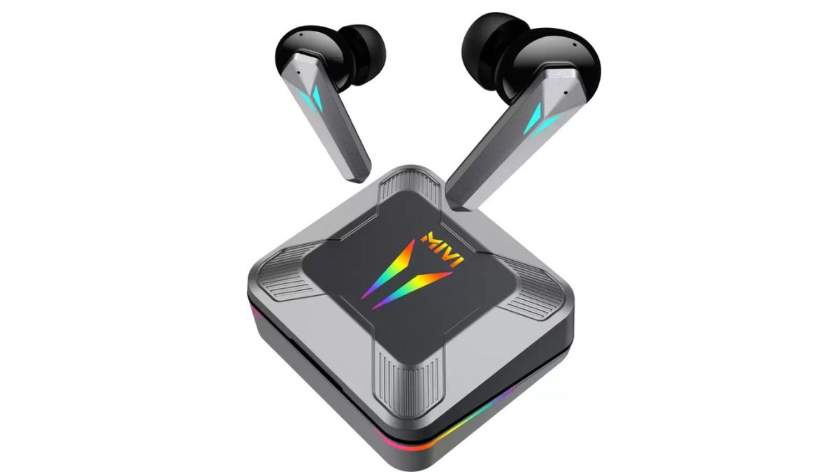 Mivi Commando X9 Earbuds: It offers cool-looking dual RGB lights both on the case and on the buds and has dual modes where you can switch between normal Mode and Gaming Mode. Mivi Commando X9 Earbuds: It offers cool-looking dual RGB lights both on the case and on the buds and has dual modes where you can switch between normal Mode and Gaming Mode.